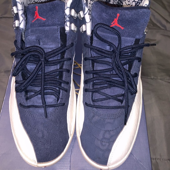 Retro 12 international flight main image 4